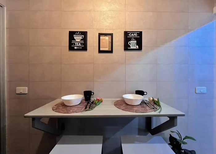 1br Walk 1min To Bts 3min Mall Tapra Wifi 500mb Bangkok